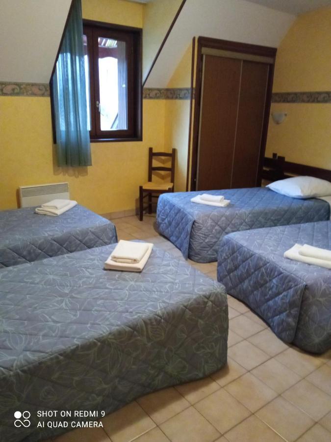 07 50 Hotel 44 Du 39 22 Tilleul Corps Eksteriør bilde