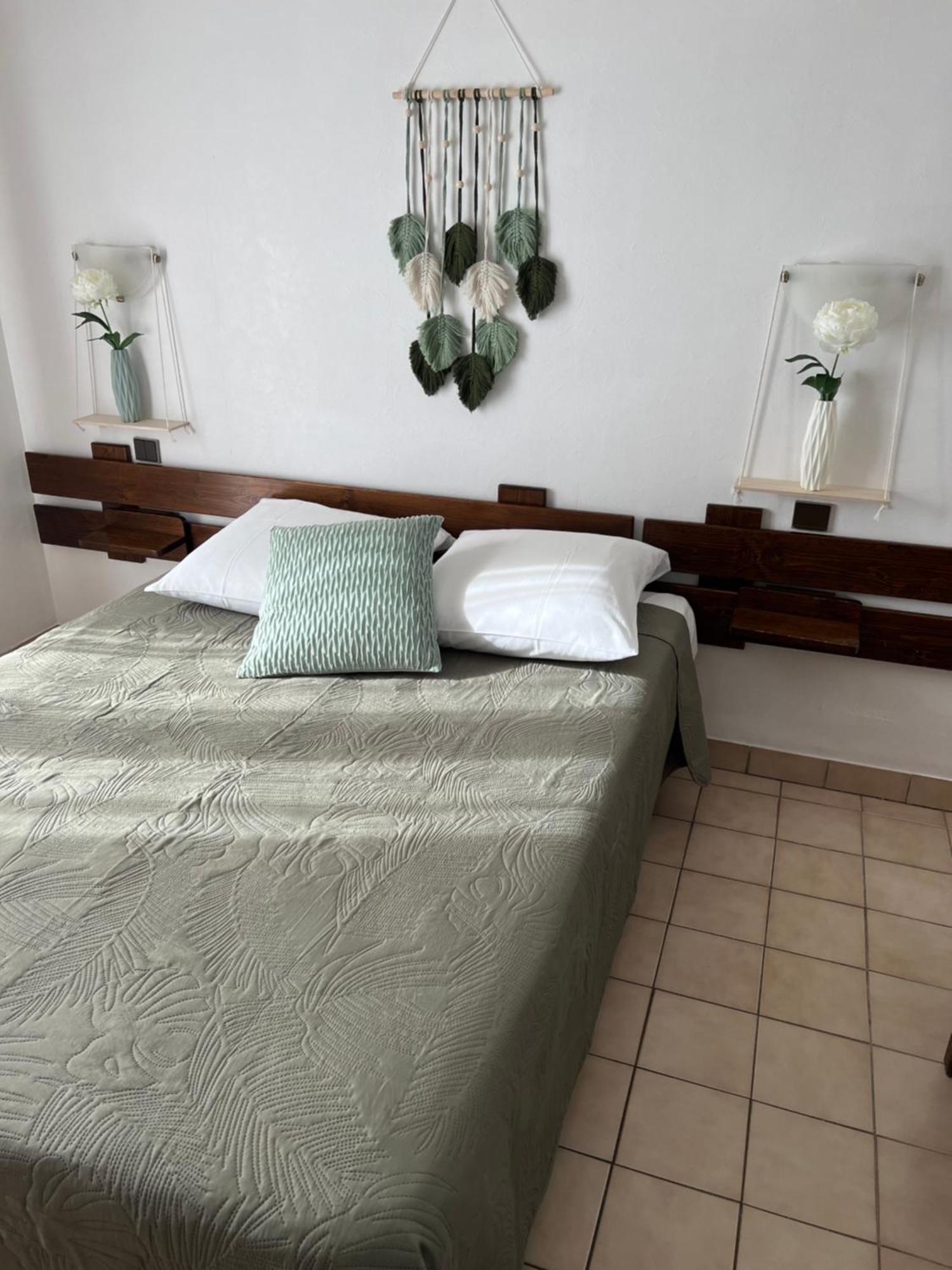 07 50 Hotel 44 Du 39 22 Tilleul Corps Eksteriør bilde