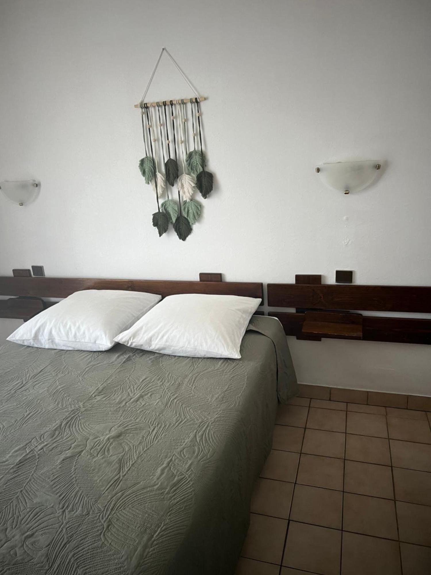 07 50 Hotel 44 Du 39 22 Tilleul Corps Eksteriør bilde
